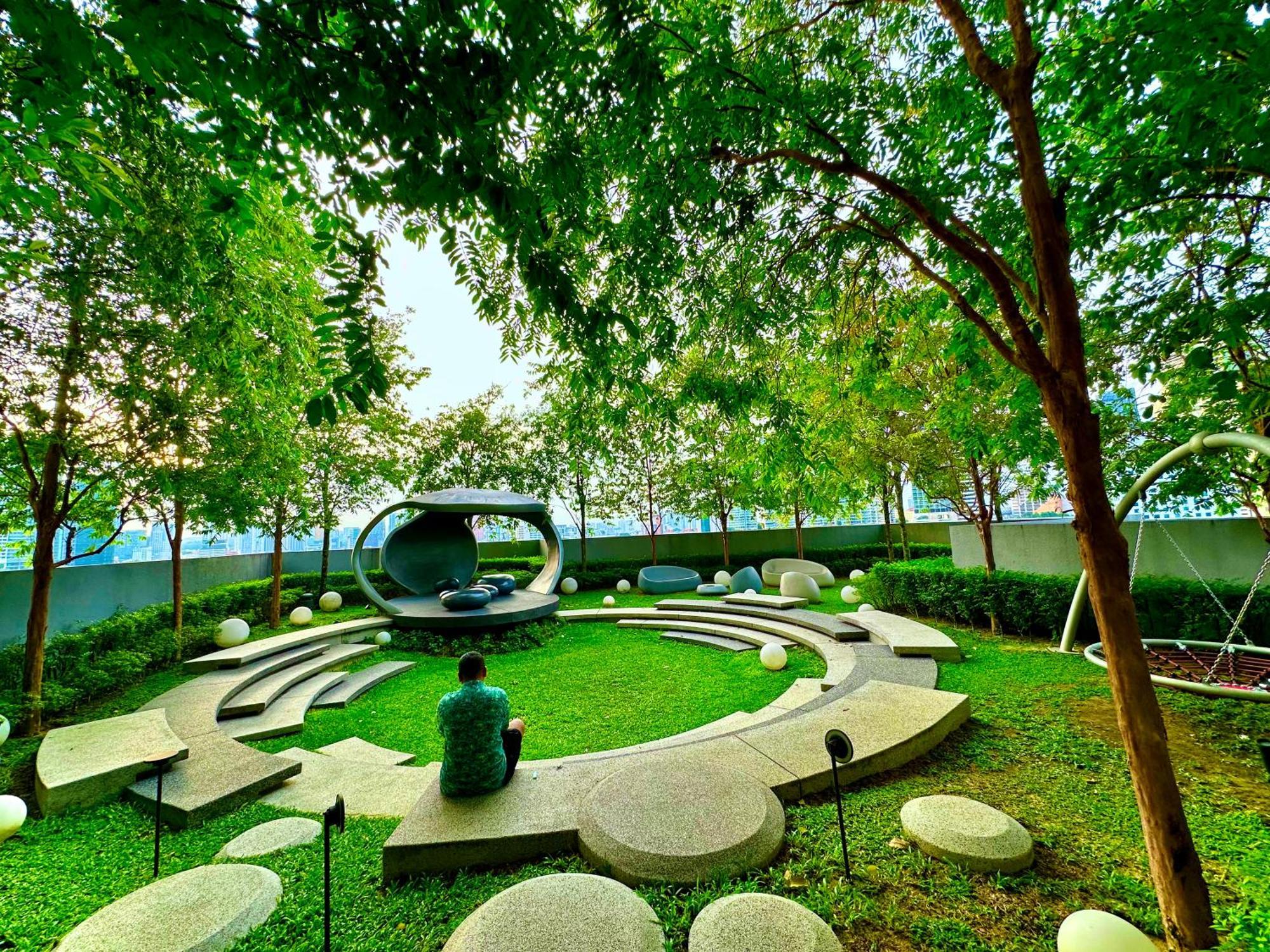 Scarletz Suites Klcc By Aura كوالالمبور المظهر الخارجي الصورة