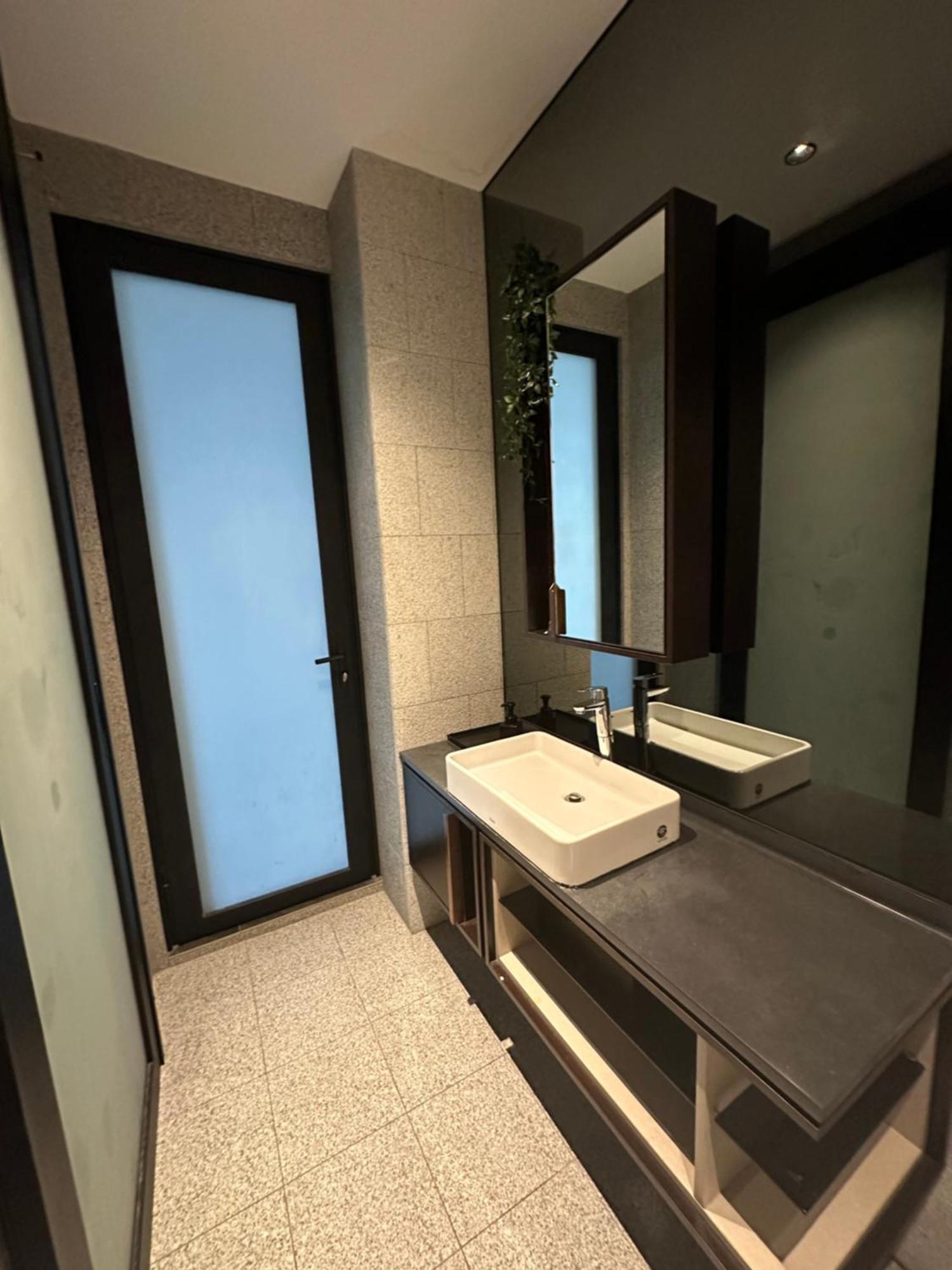 Scarletz Suites Klcc By Aura كوالالمبور المظهر الخارجي الصورة