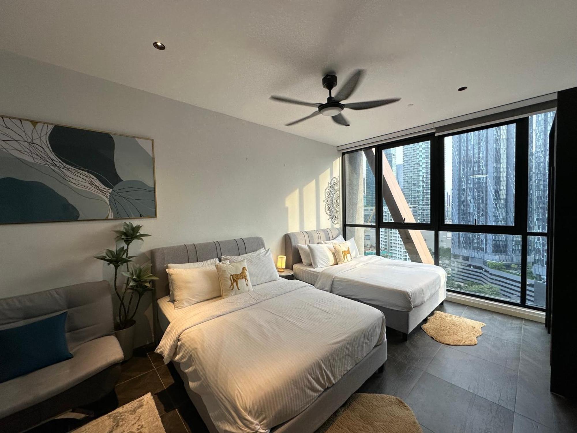 Scarletz Suites Klcc By Aura كوالالمبور المظهر الخارجي الصورة